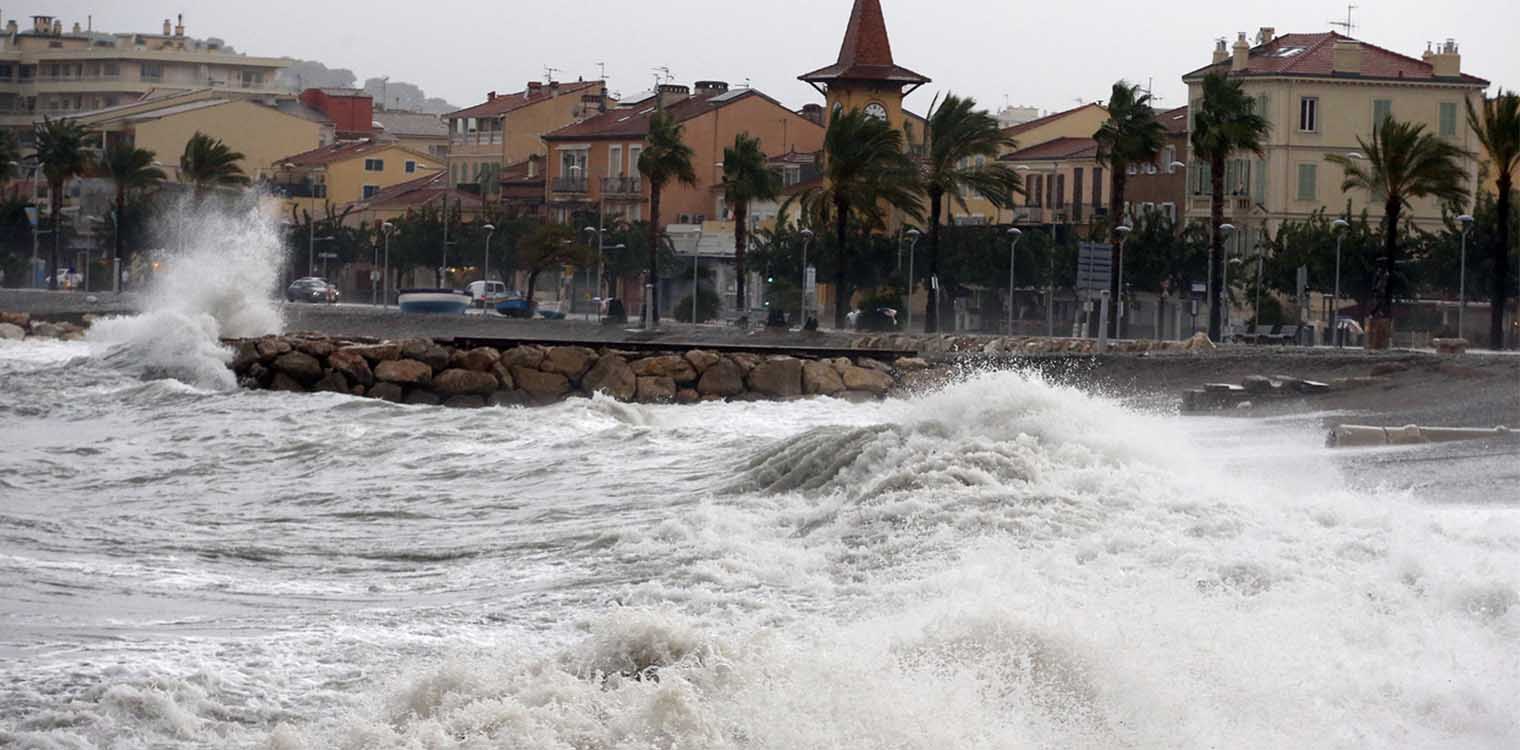 Γαλλία: 9 άνθρωποι αγνοούνται μετά τις καταρρακτώδεις βροχές που έπληξαν τις νότιες περιοχές της χώρας