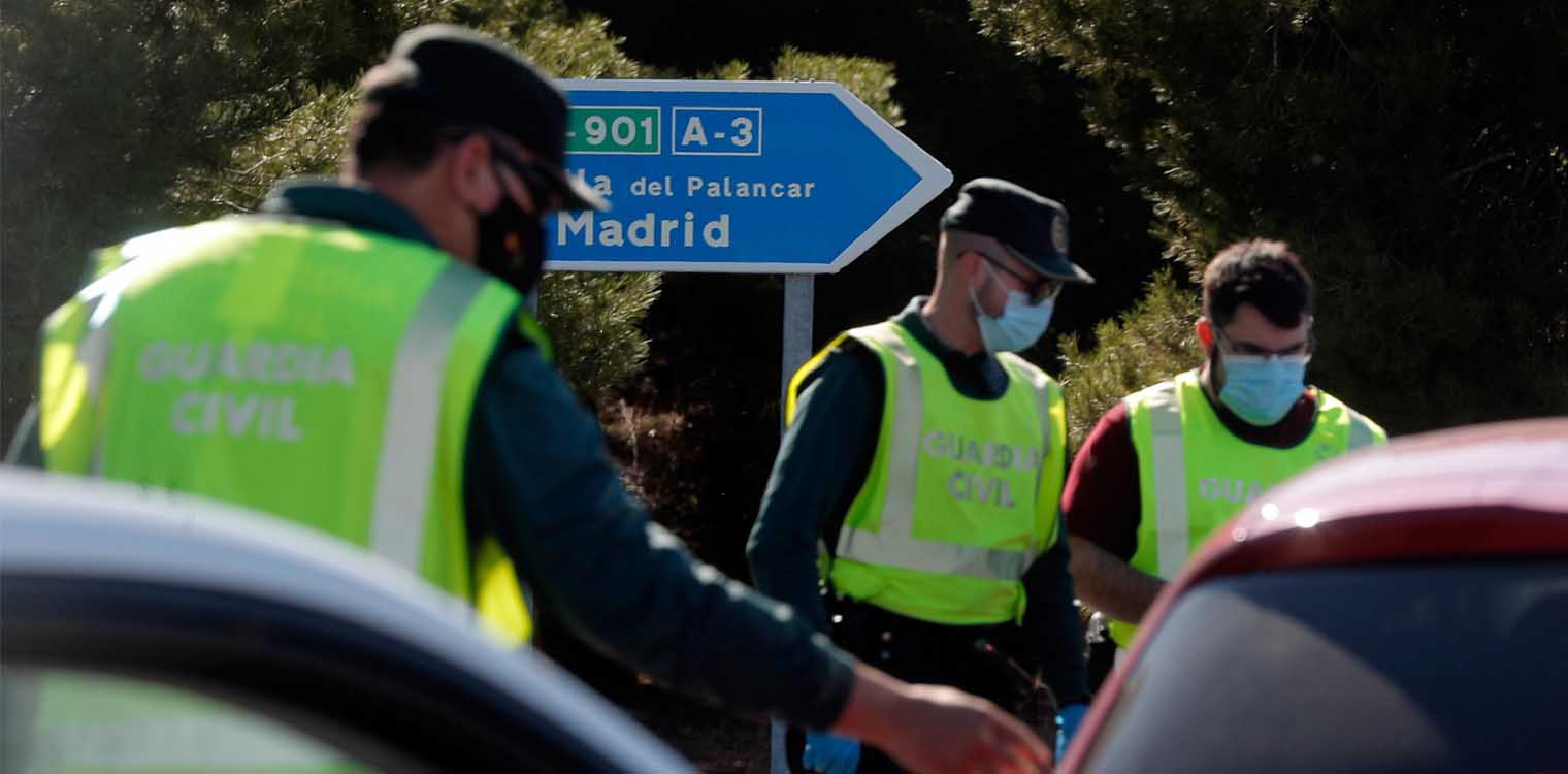 Covid-19: Αστυνομικοί έλεγχοι στην Ισπανία για τον περιορισμό των μετακινήσεων