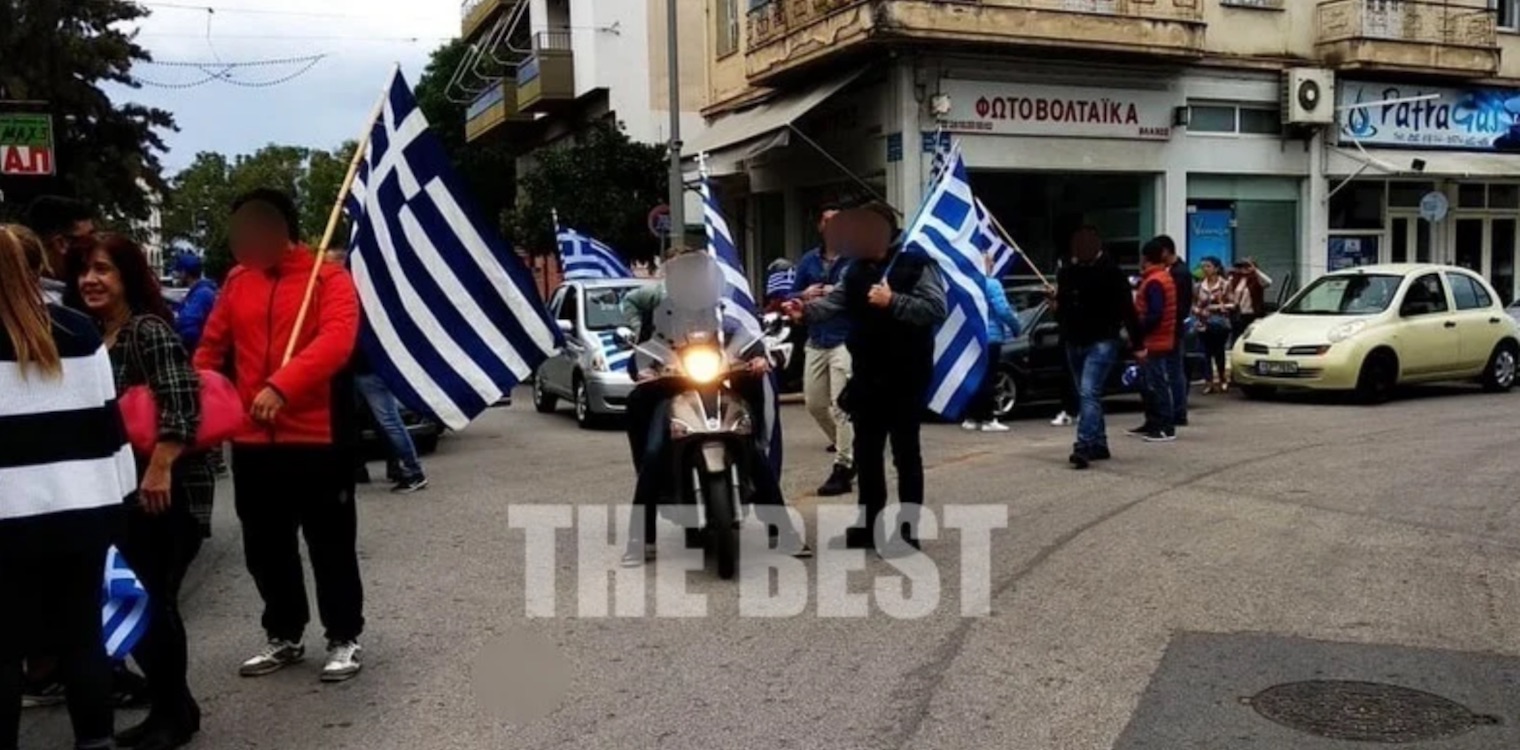 Πάτρα: Ολοκληρώθηκε η παρέλαση- Μικροεπεισόδια με την αστυνομία