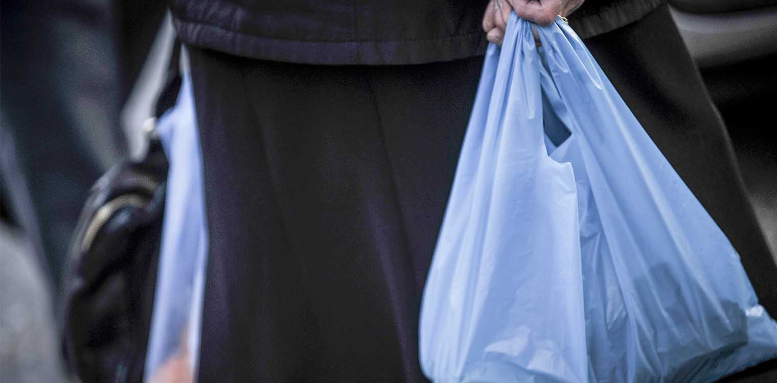 Ερχεται νέος φόρος πλαστικής συσκευασίας: 8 λεπτά ανά προϊόν σούπερ μάρκετ από PVC