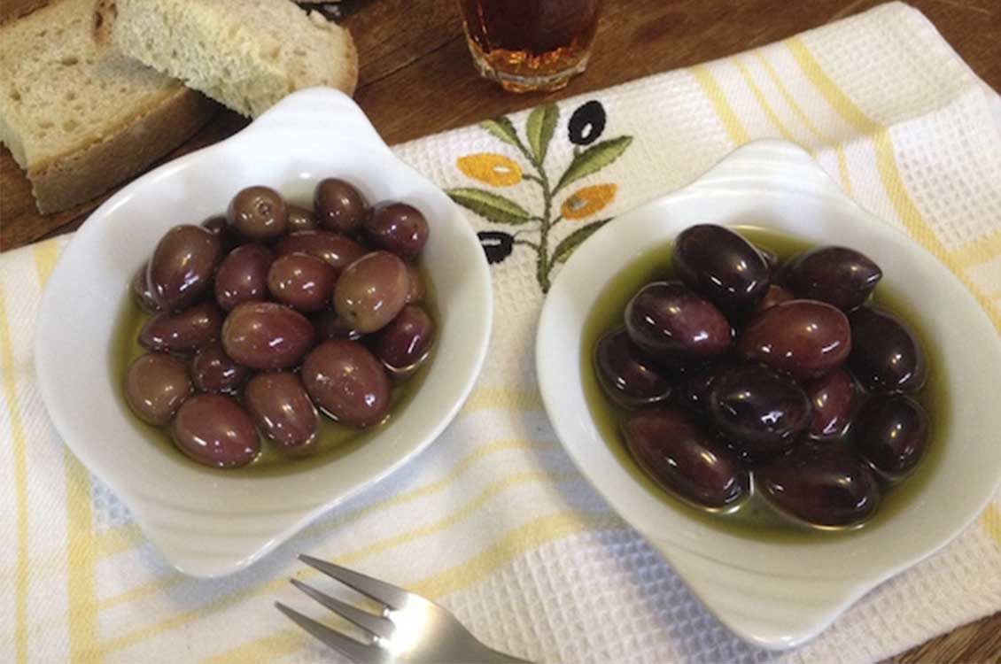 Ελιές ξυδάτες , στο βάζο (αχαράκωτες)