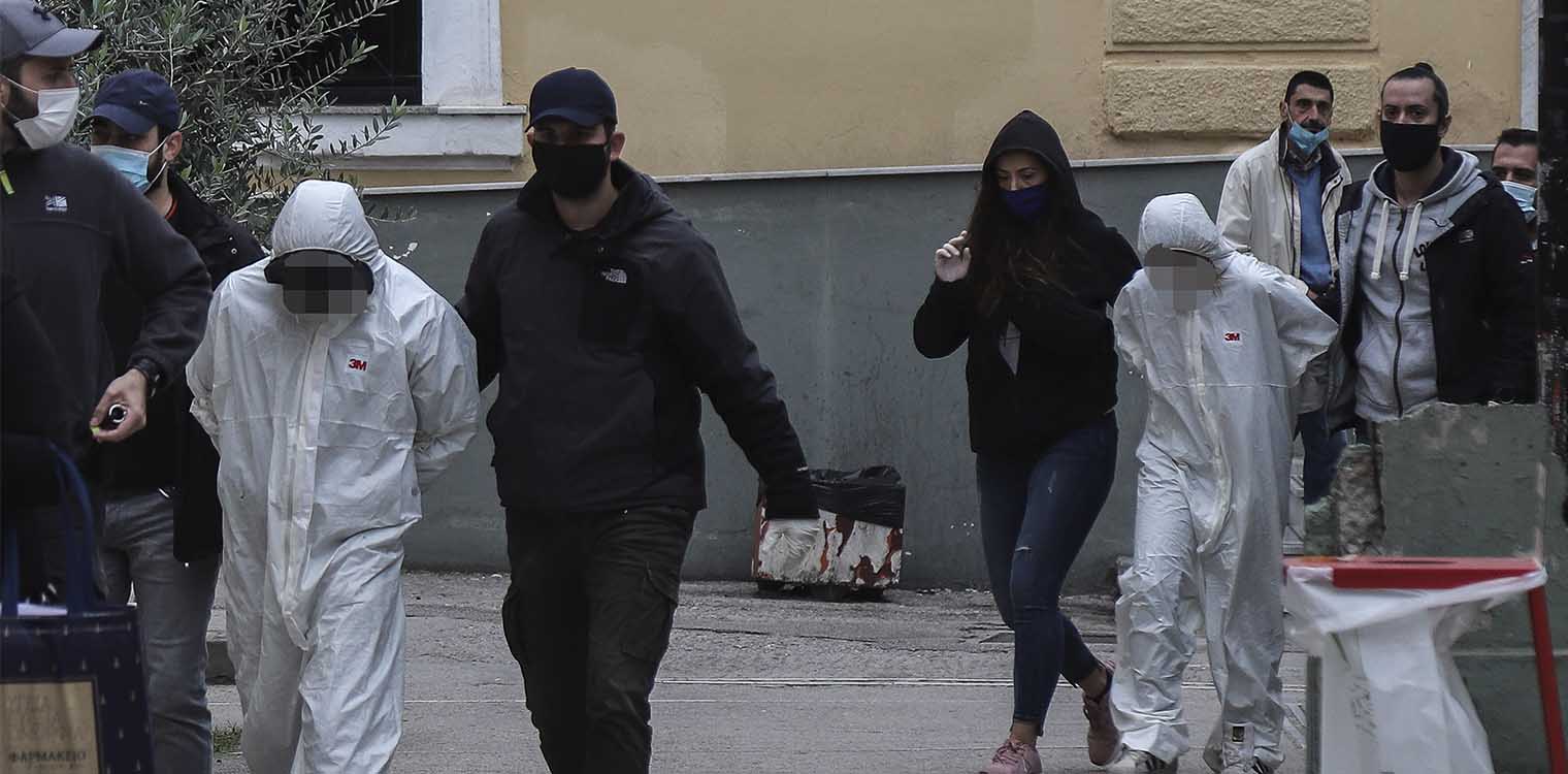 Δολοφονία στην Αγία Βαρβάρα: Άκουγε τις κραυγές της μάνας της από το δίπλα δωμάτιο και δεν έκανε τίποτα...