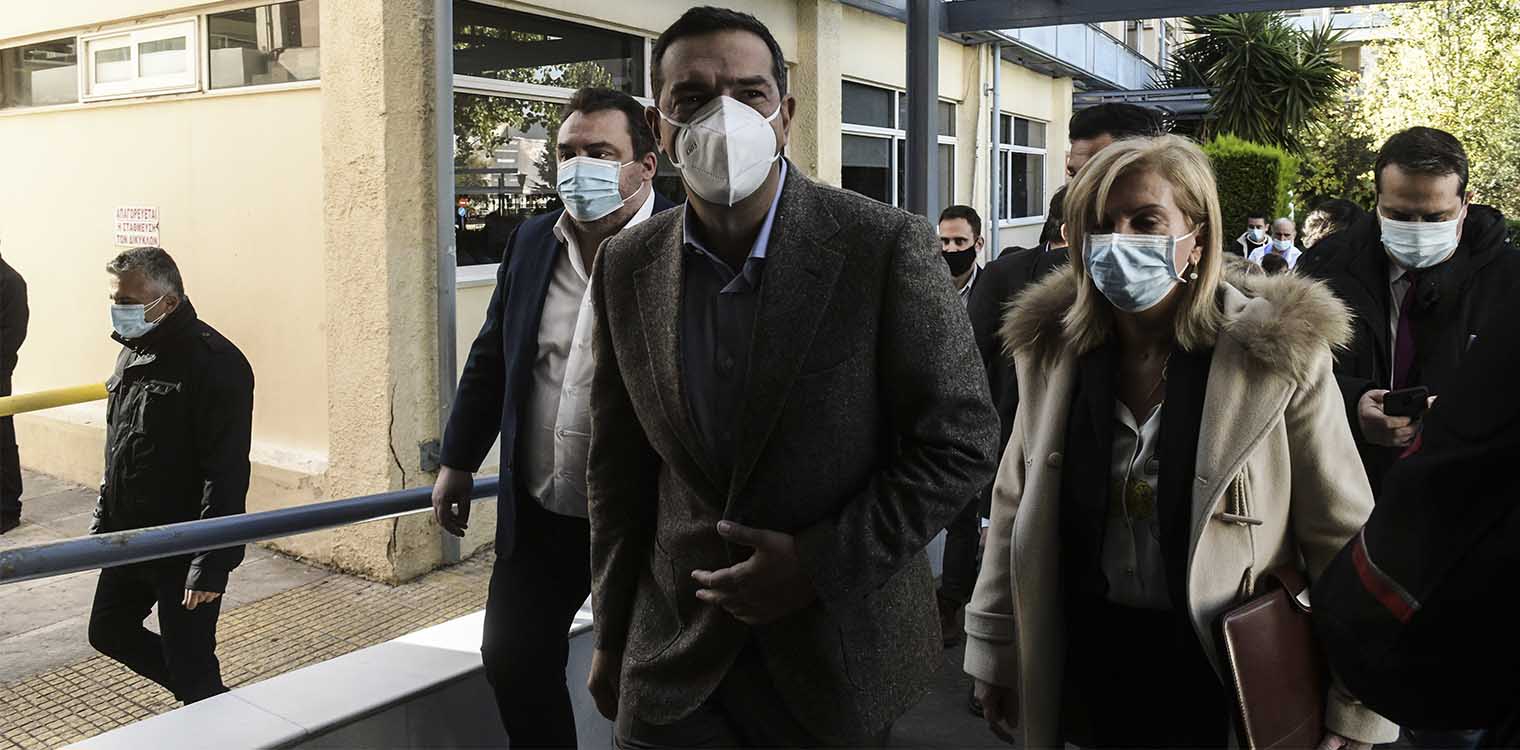 «Η χώρα βιώνει μια τραγωδία»: Έκκληση Τσίπρα από το «Γεννηματάς» για ενίσχυση του ΕΣΥ