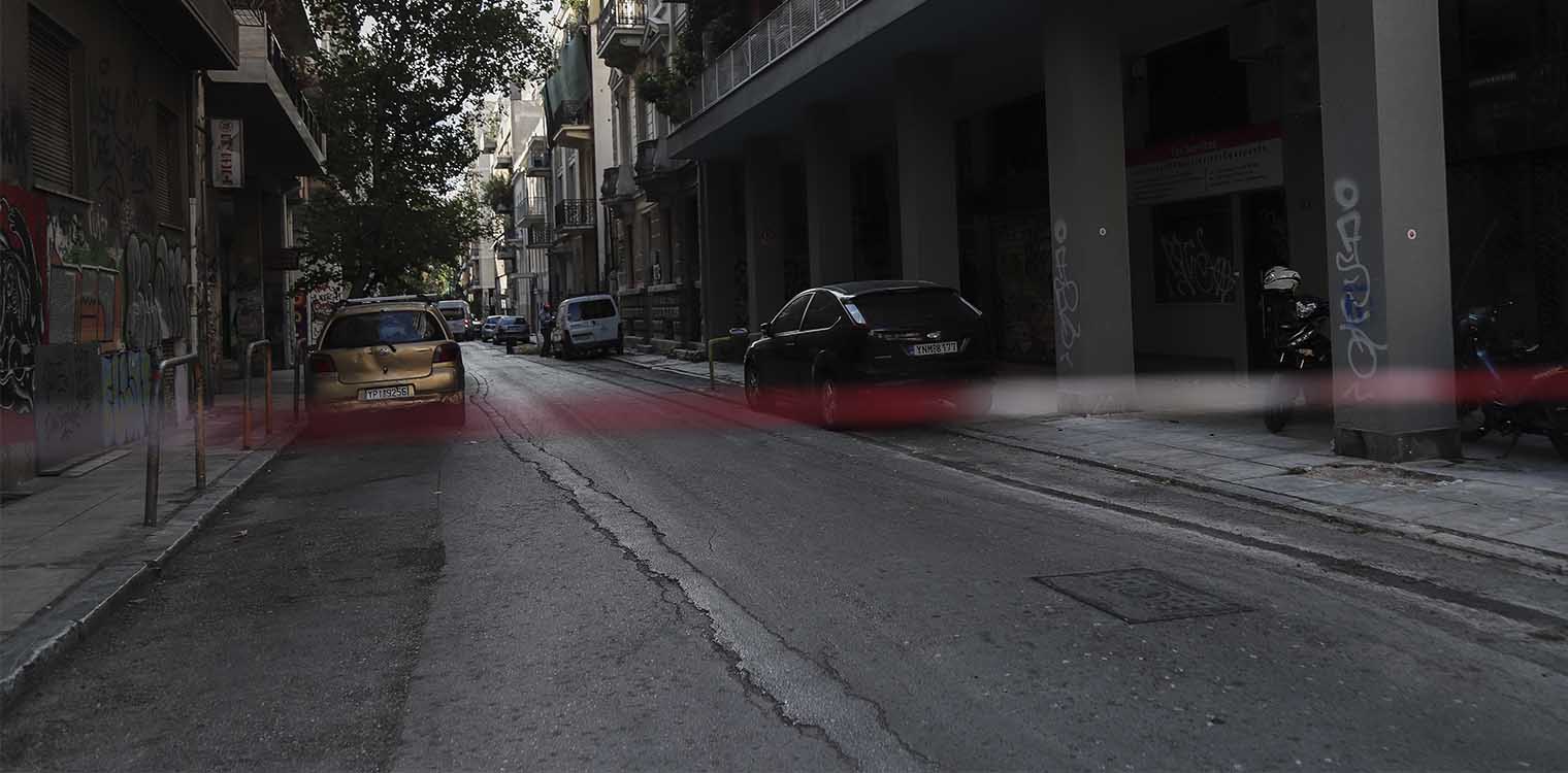 Επιχείρηση της ΕΛΑΣ στα Εξάρχεια: Σφραγίζουν κτίριο στην Ζαΐμη