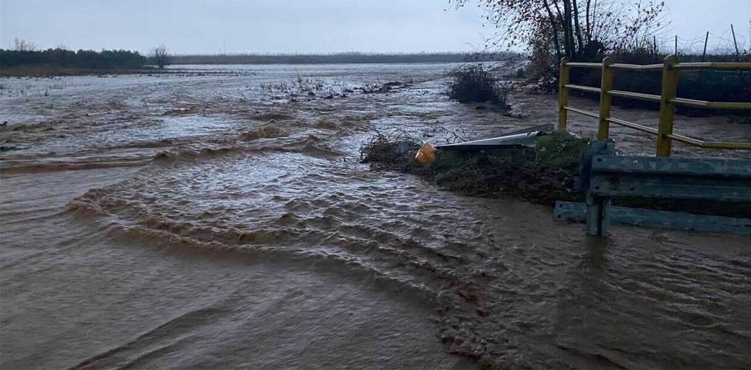 Κακοκαιρία στην Πιερία: Αντλήσεις υδάτων σε περιοχές της Κατερίνης και του Λιτοχώρου