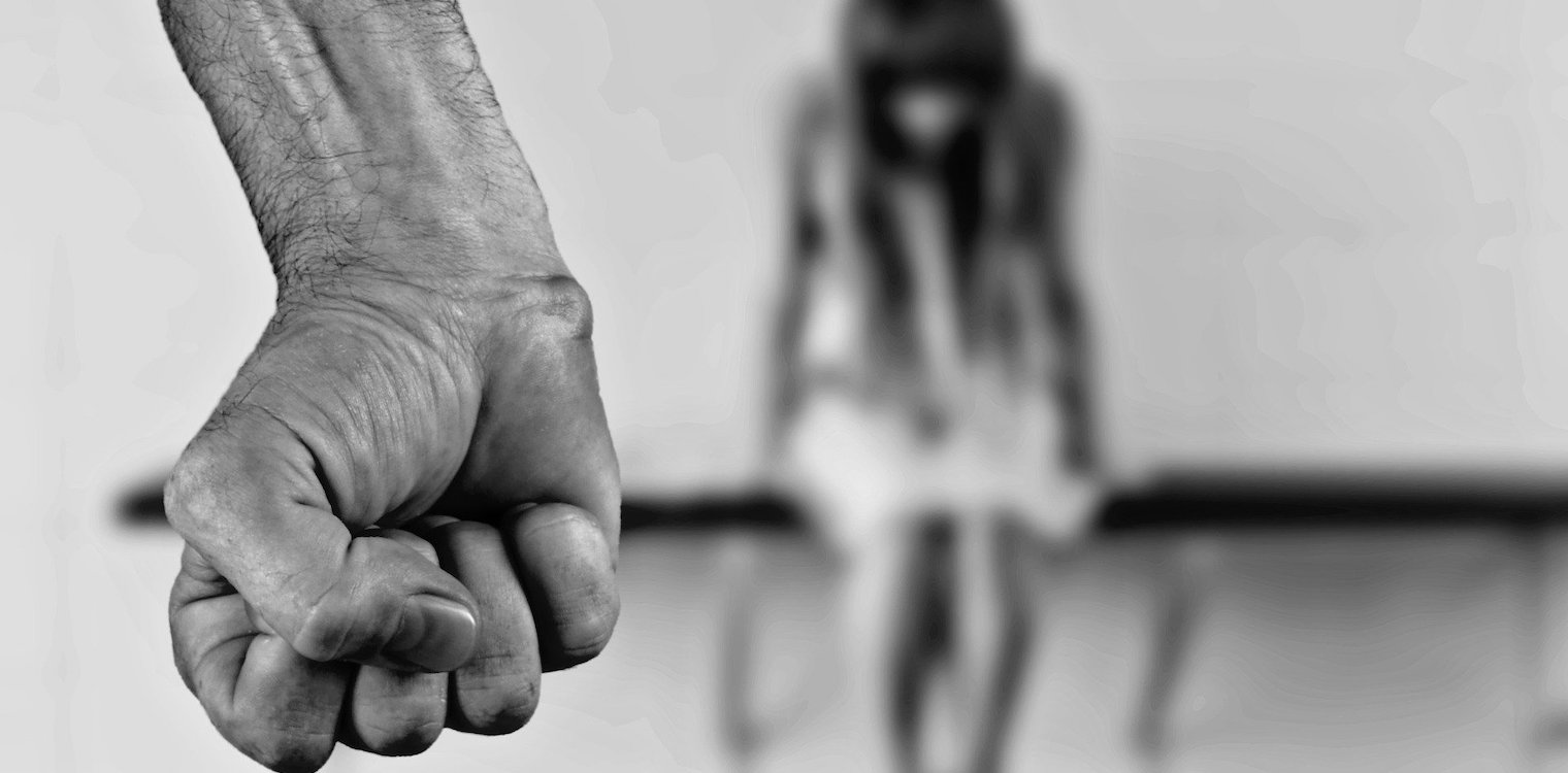 Οι διαφορετικές μορφές βίας μέσα στην οικογένεια και οι διαστάσεις που έχουν λάβει το τελευταίο διάστημα