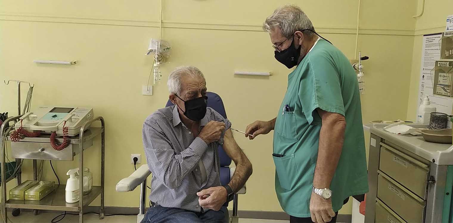 Λυμπέρης: Εμβολιάστηκε για τον covid – 19 ο Δήμαρχος Ήλιδας Γ. Λυμπέρης