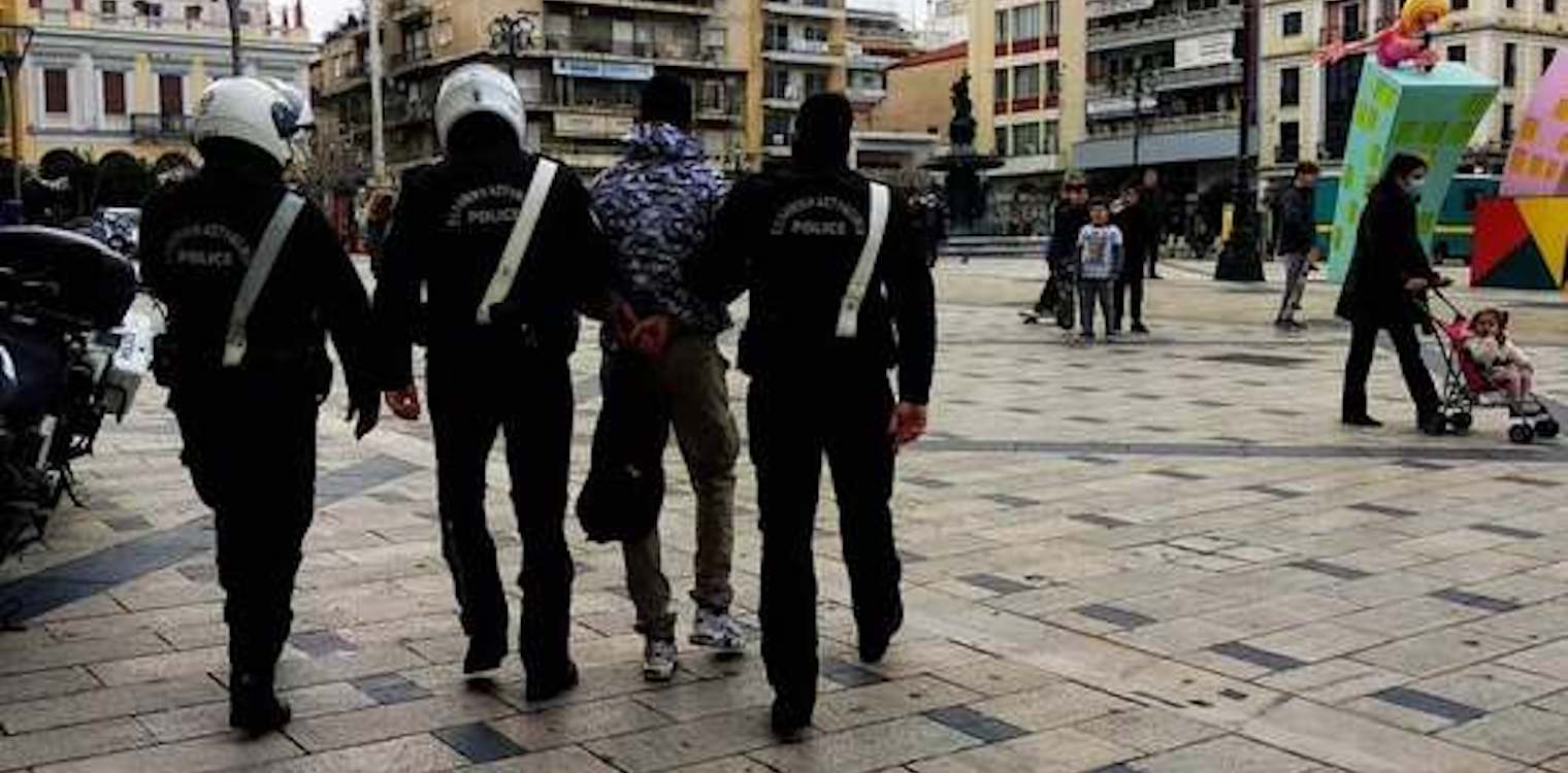 Επιχείρησε να κλέψει κάμερα τηλεοπτικού συνεργείου…και κατέληξε στην Ερμού
