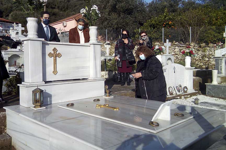 ioannis poluzois mnimosino2
