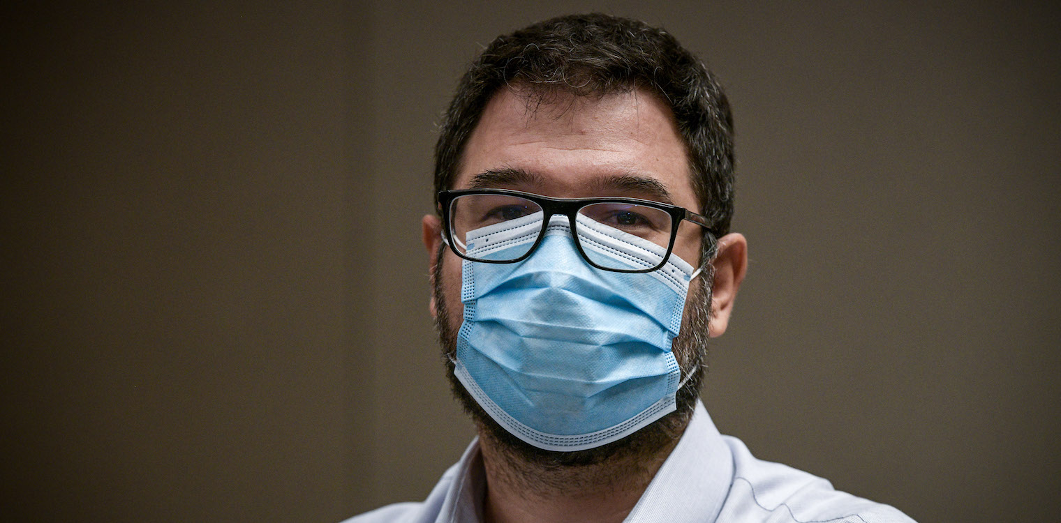 Ηλιόπουλος: «Η ΝΔ προσφεύγει στον κοινωνικό αυτοματισμό αναζητώντας ατομικές ευθύνες για την πορεία της πανδημίας»