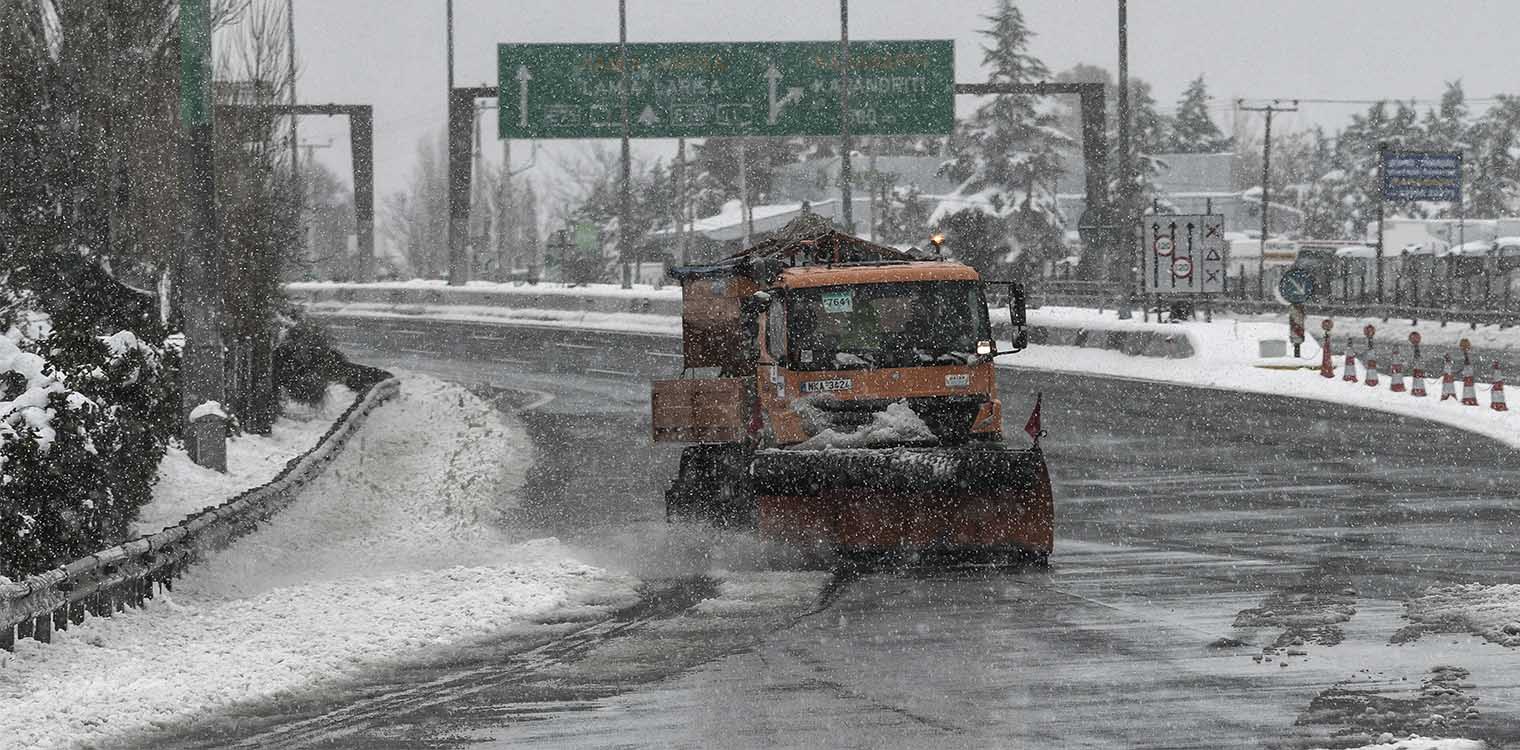 Σε εξέλιξη σύσκεψη στην Πολιτική Προστασία - Ποιοι δρόμοι είναι κλειστοί