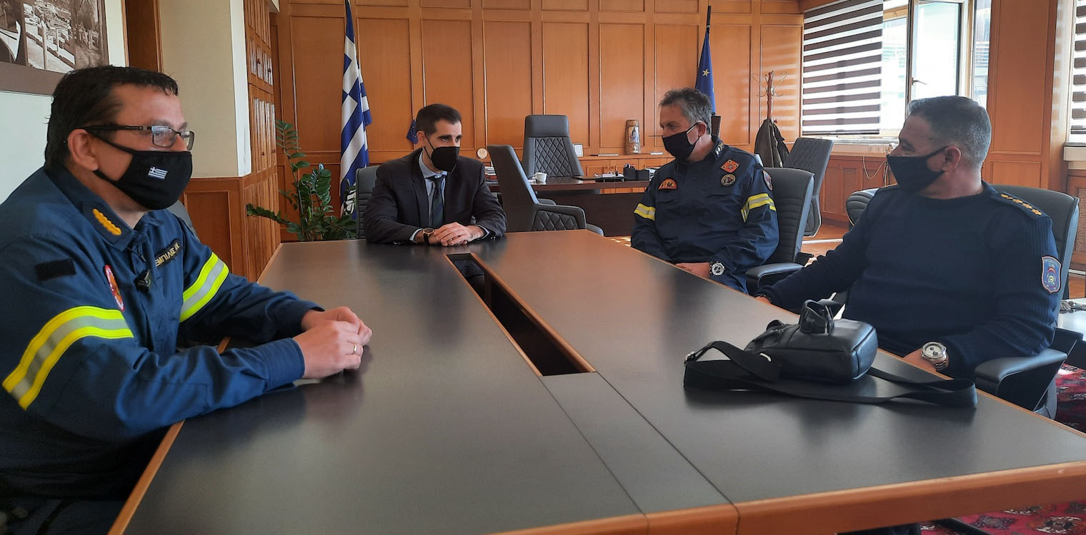 Πύργος: Συνάντηση Γιαννόπουλου με τη νέα Περιφερειακή ηγεσία του Πυροσβεστικού Σώματος