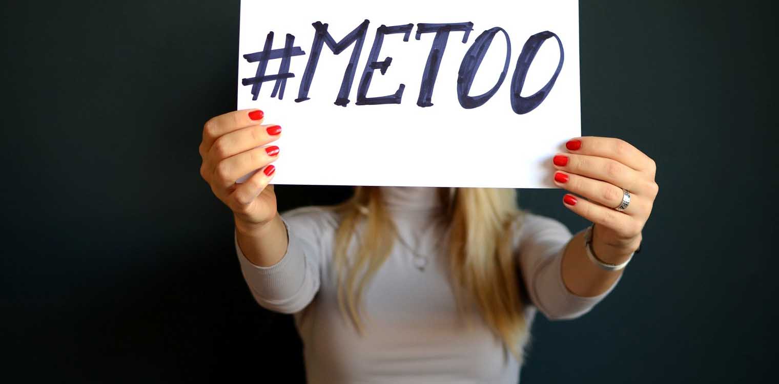 Ελληνικό Metoo: Πλατφόρμα για καταγγελίες, μητρώο για δομές, σεξουαλική αγωγή στα σχολεία