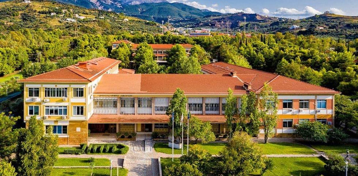 Φιλολογική συζήτηση για την τριτοβάθμια στην Ηλεία στη σύσκεψη με τον Πρύτανη