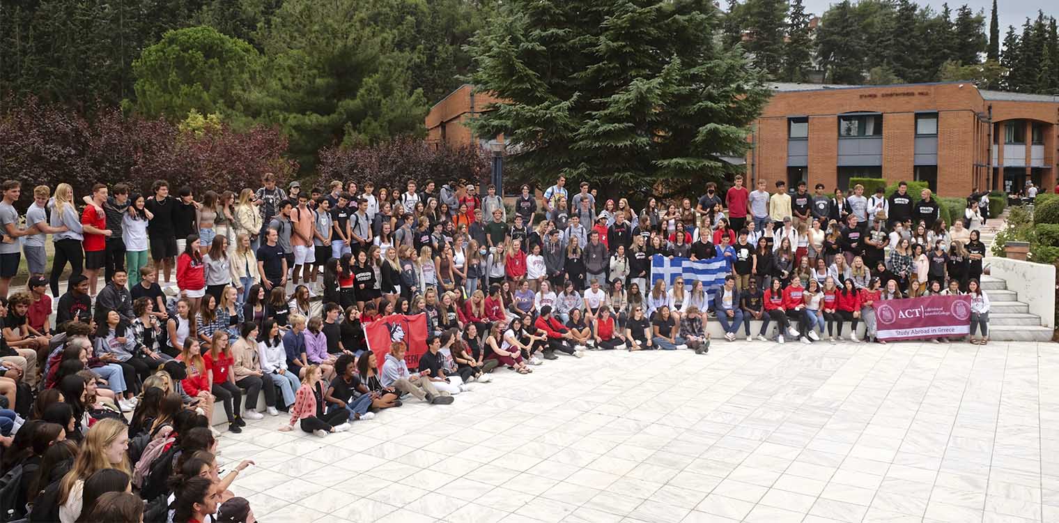 Θεσσαλονίκη: 350 Αμερικανοί φοιτητές σπουδάζουν και ανακαλύπτουν την πόλη