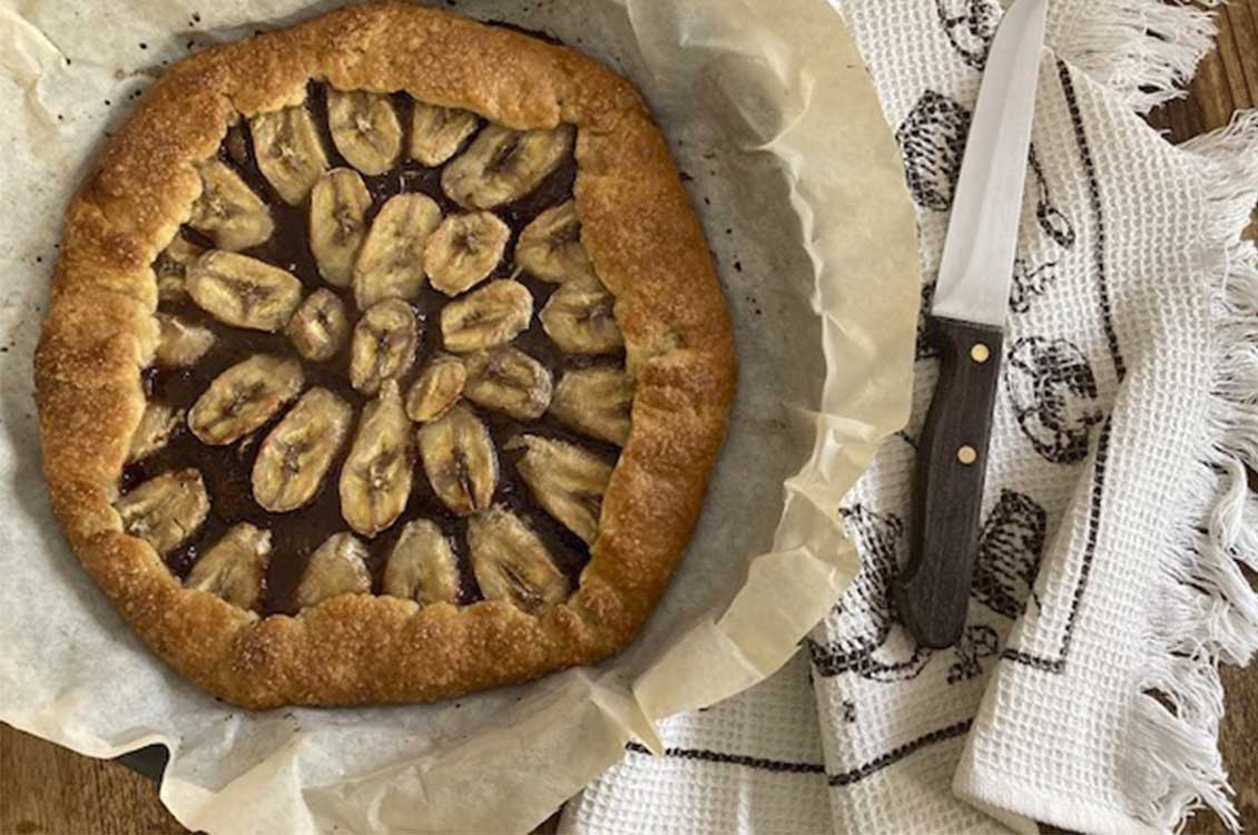 Τάρτα με μπανάνα και πραλίνα φουντουκιού (galette)