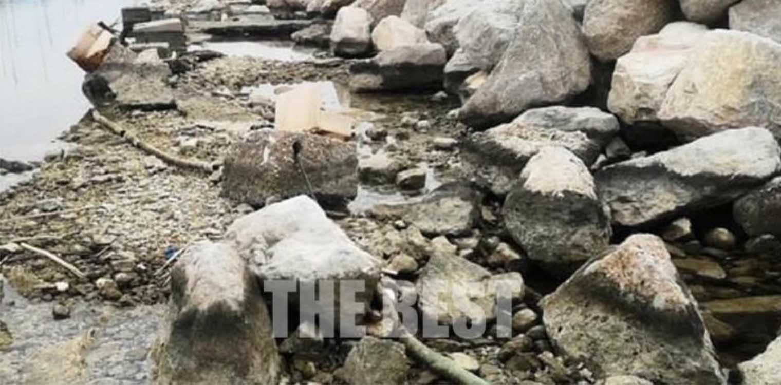 "Άδειασε" η θάλασσα και στην μαρίνα της Πάτρας (video)