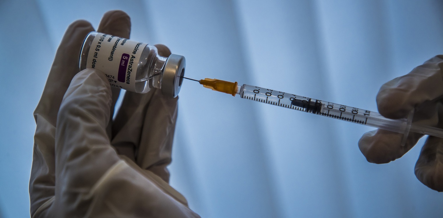Εμβόλιο AstraZeneca: Γαλλία, Ιταλία και Γερμανία βάζουν στοπ στη χρήση του
