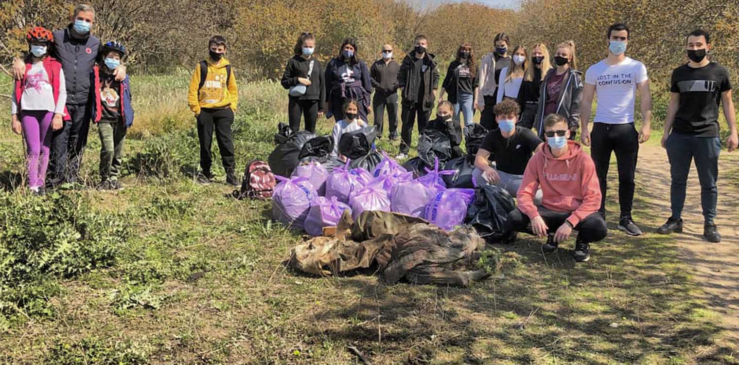 Θεσσαλονίκη: «The Cleaningans», οι νεαροί... χούλιγκανς της καθαριότητας που «χτυπούν» όπου υπάρχουν πεταμένα σκουπίδια