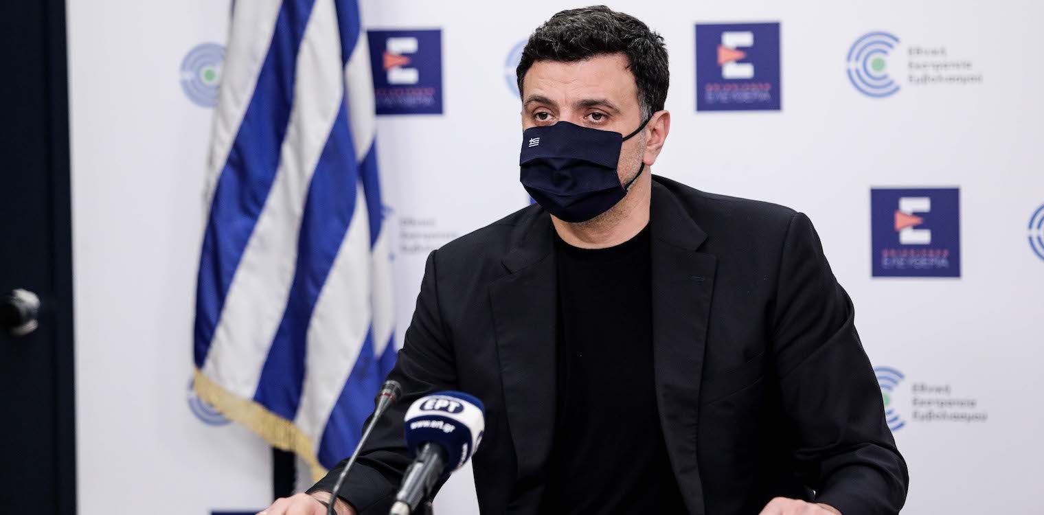 Β.Κικίλιας: "Υπολογίζουμε τον Ιούνιο να εμβολιάζουμε τους υγιείς σαραντάρηδες"