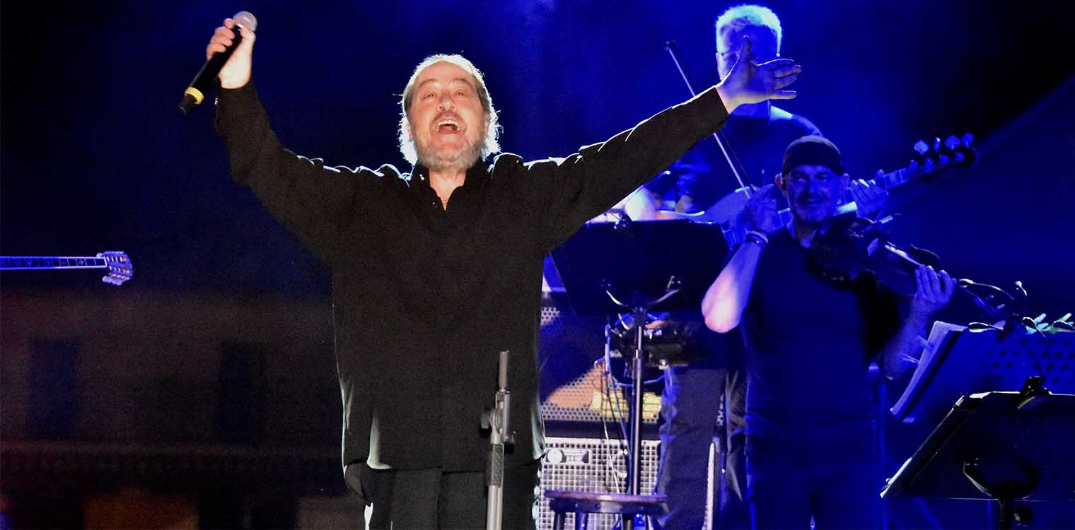 Γιάννης Πάριος: Είπα στον γιο μου ότι δεν ξέρω αν αξίζω να υπάρχει οδός με το όνομά μου