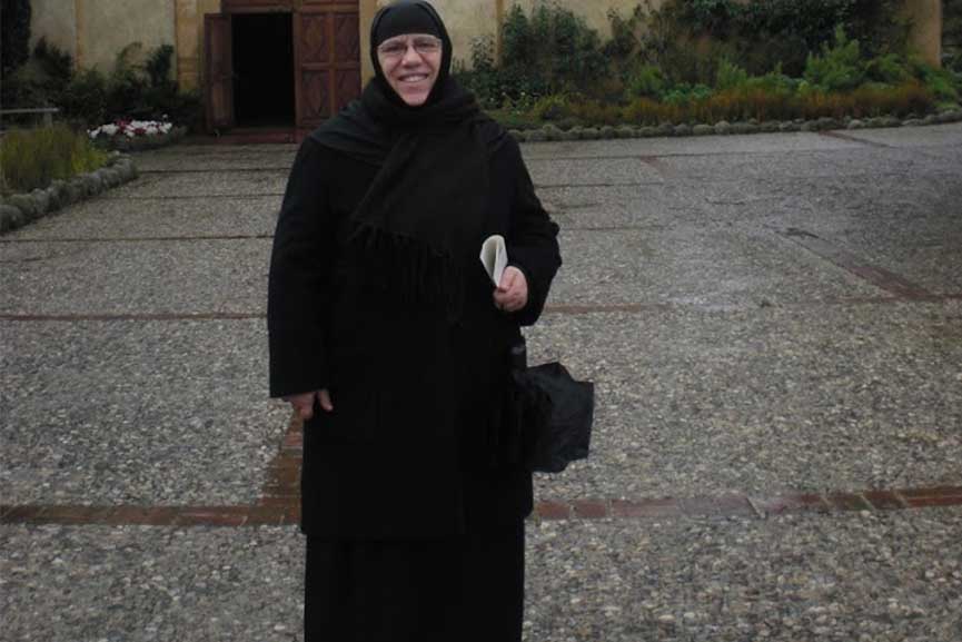 adelfi nektaria3ape
