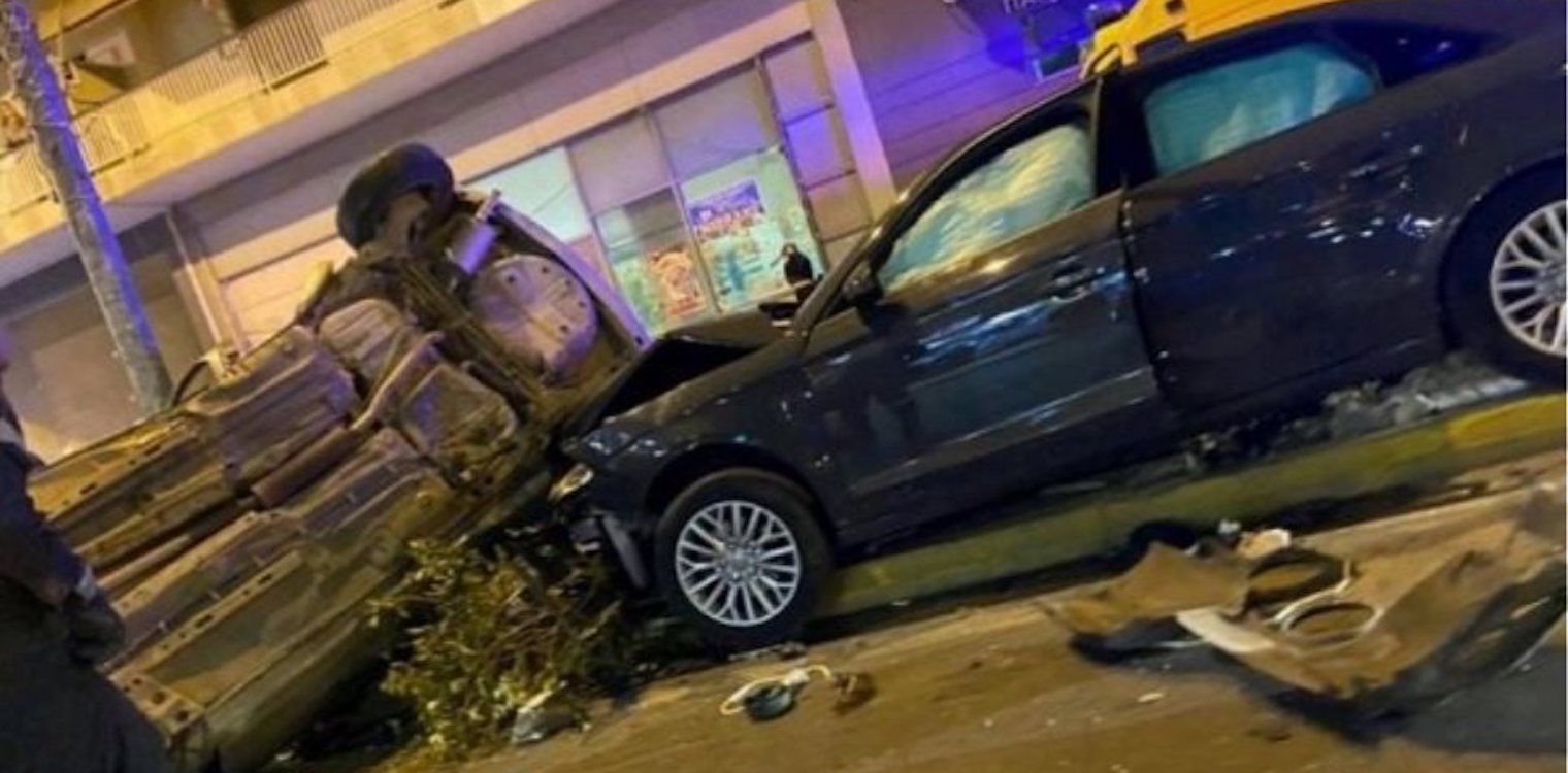 Τροχαίο στο Περιστέρι - Σε κρίσιμη κατάσταση ένας 21χρονος