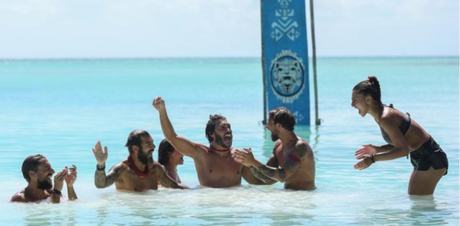 Survivor: Η «γυμνή» βουτιά των κόκκινων και στον… τάκο ο Τζέιμς