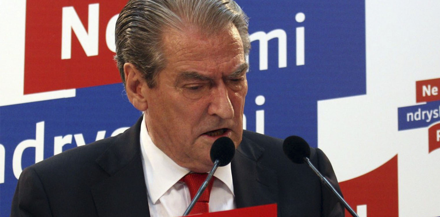 Αλβανία: Ανεπιθύμητος στις ΗΠΑ ο Σαλί Μπερίσα