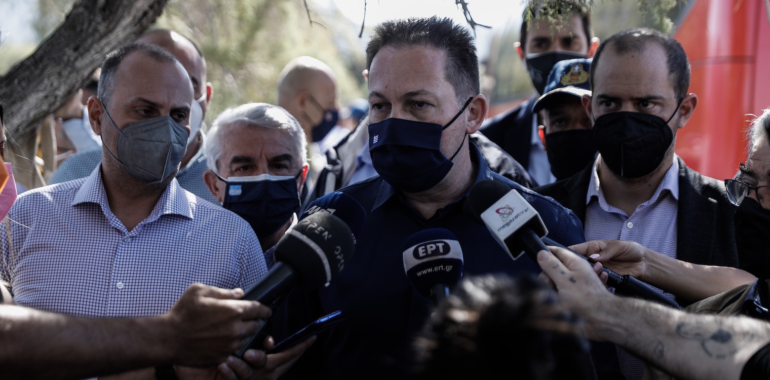 Κυβερνητικό κλιμάκιο στο Αλεποχώρ ι- Πέτσας: Άμεση οικονομική στήριξη των πληγέντων με 600 ευρώ και μέχρι 6.000 ευρώ για οικοσυσκευές