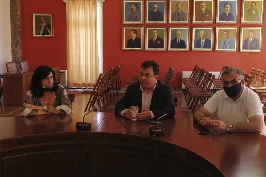 Συνάντηση Αντωνακόπουλου με την διευθύντρια και τους σπουδαστές του ΕΠΑΣ ΟΑΕΔ