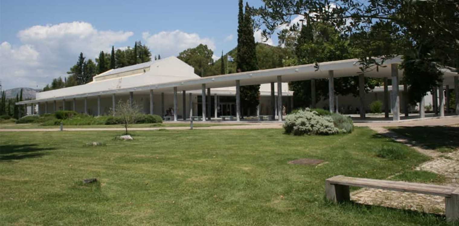 Ο Δήμος Αρχ. Ολυμπίας στηρίζει την έκθεση κεραμικής τέχνης