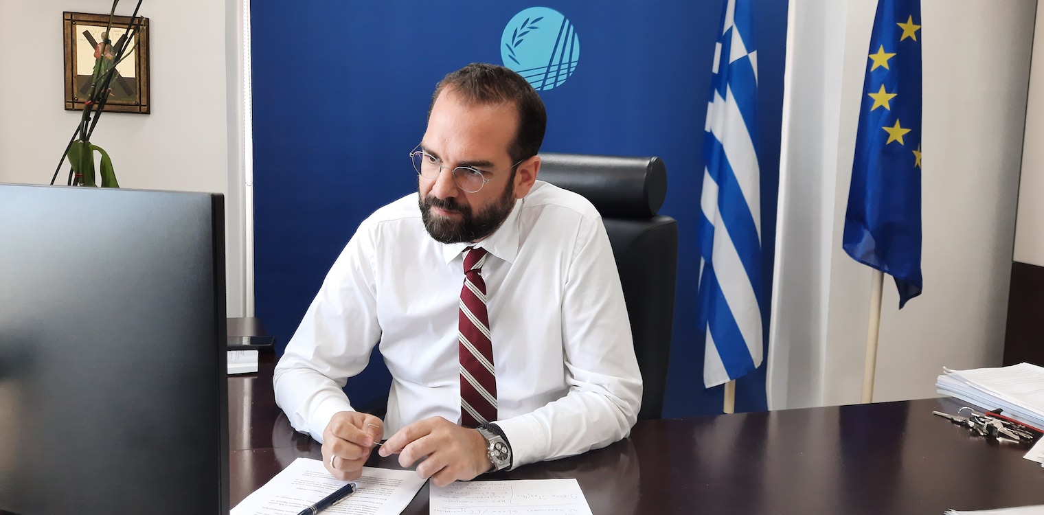 Φαρμάκης: «Επτά ενεργειακές κοινότητες και το μεγαλύτερο συνεργατικό φωτοβολταϊκό πάρκο στην Ευρώπη, σπάνε τα δεσμά της ενεργειακής φτώχειας