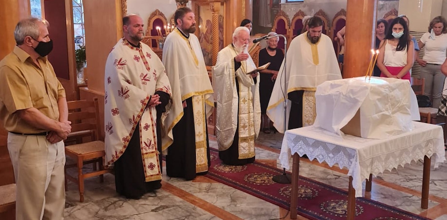 Οι Θεμελιωτές της Εκκλησίας μας Πέτρος και Παύλος, εορτάστηκαν με ιεροπρέπεια στη Χαριά του Πύργου