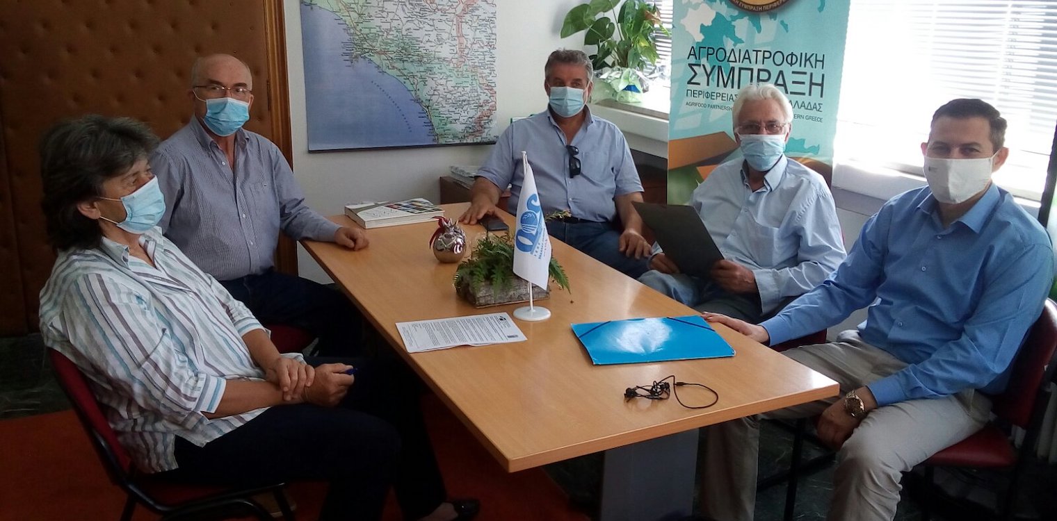 Βασιλόπουλος με Ένωση Βιοκαλλιεργητών: Στο επίκεντρο η δημιουργία χώρων προβολής και διάθεσης βιολογικών προϊόντων
