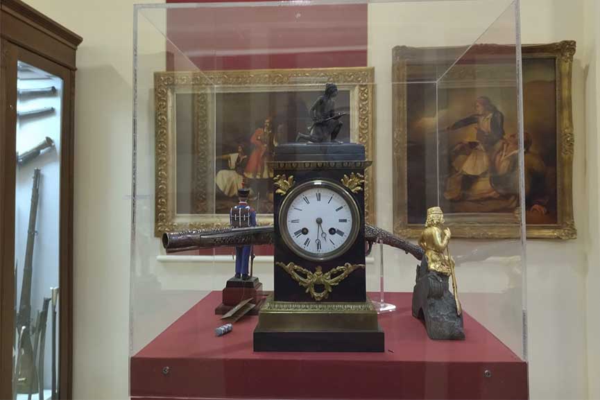 1821 polemiko ape1