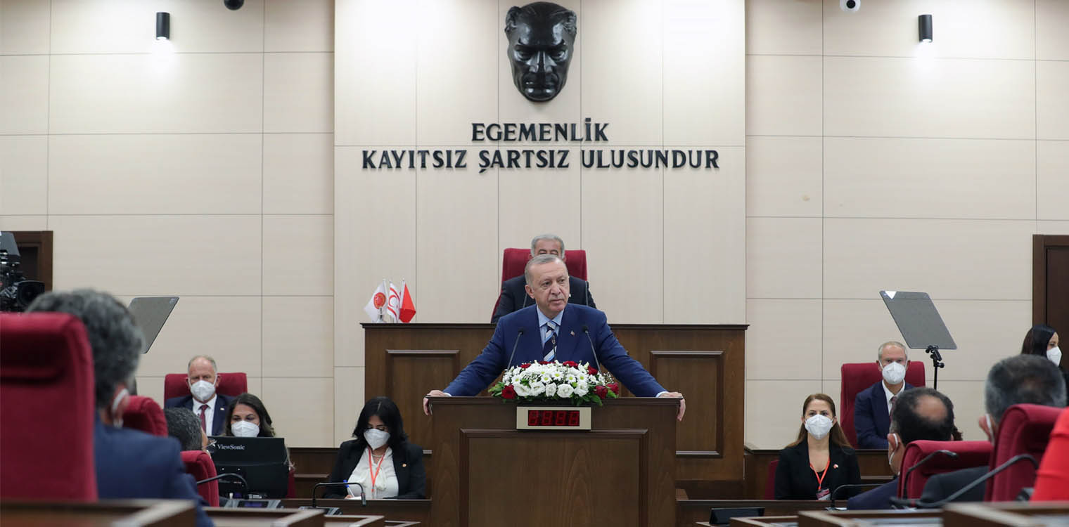 Ερντογάν στην Κύπρο: Επιμένει για διχοτόμηση - «Υπάρχει Τουρκοκυπριακό κράτος»