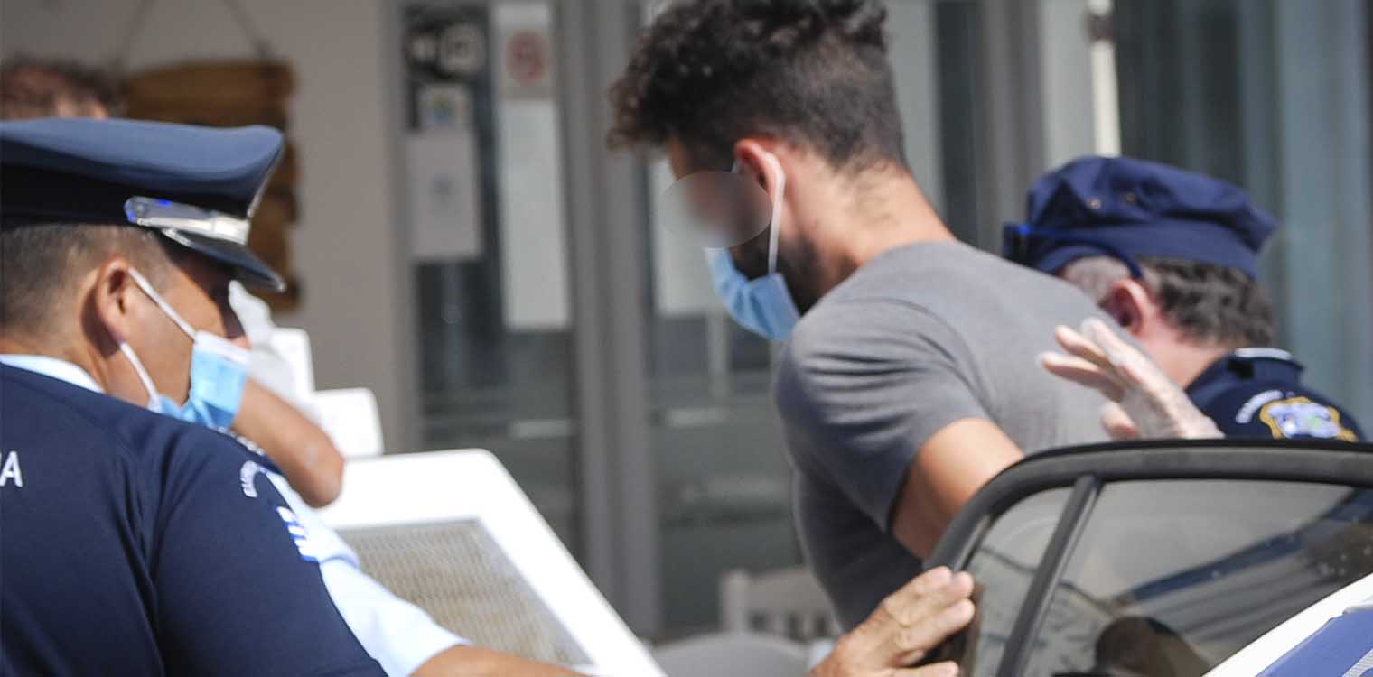 Έγκλημα στη Φολέγανδρο: «Για ασήμαντη αφορμή» σκότωσε τη Γαρυφαλλιά ο 30χρονος - Μπορεί να κάνει και άλλα εγκλήματα, λένε ανακριτής και εισαγγελέας