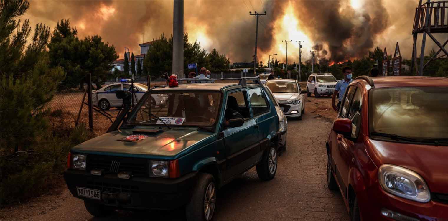 Φωτιά Ηλεία: Σε πλήρη εξέλιξη τα πύρινα μέτωπα – Εκκενώθηκαν κι άλλες κοινότητες