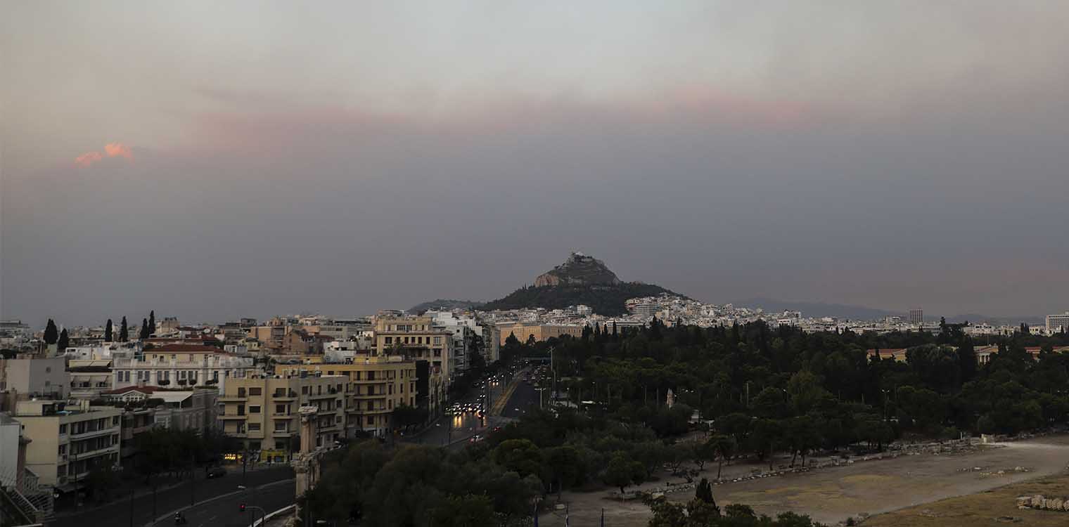 Φωτιά - Εθνικό Αστεροσκοπείο: Αυξήθηκαν τα επικίνδυνα σωματίδια στην Αττική