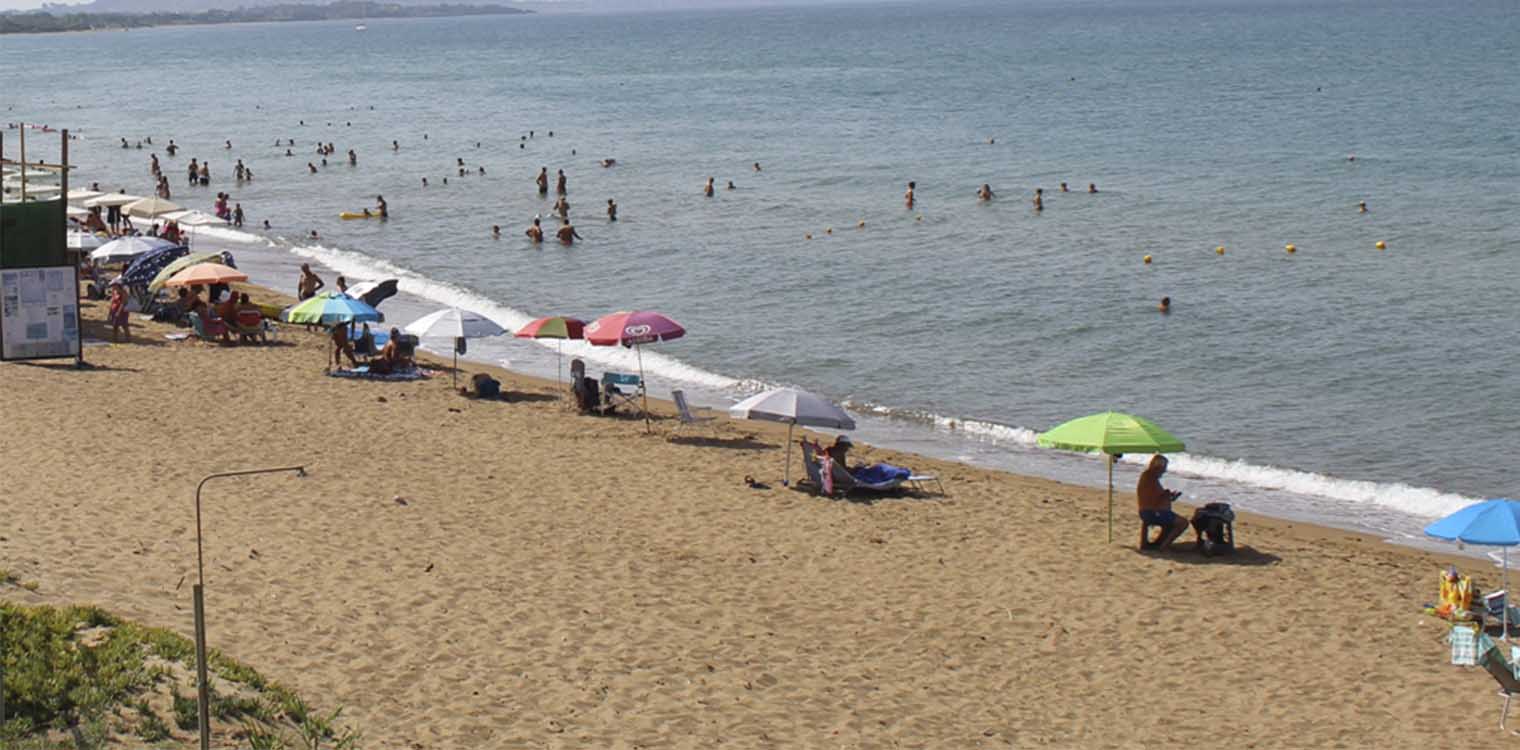Δήμος Ήλιδας: Κυματίζει και πάλι η Γαλάζια Σημαία στην Κουρούτα