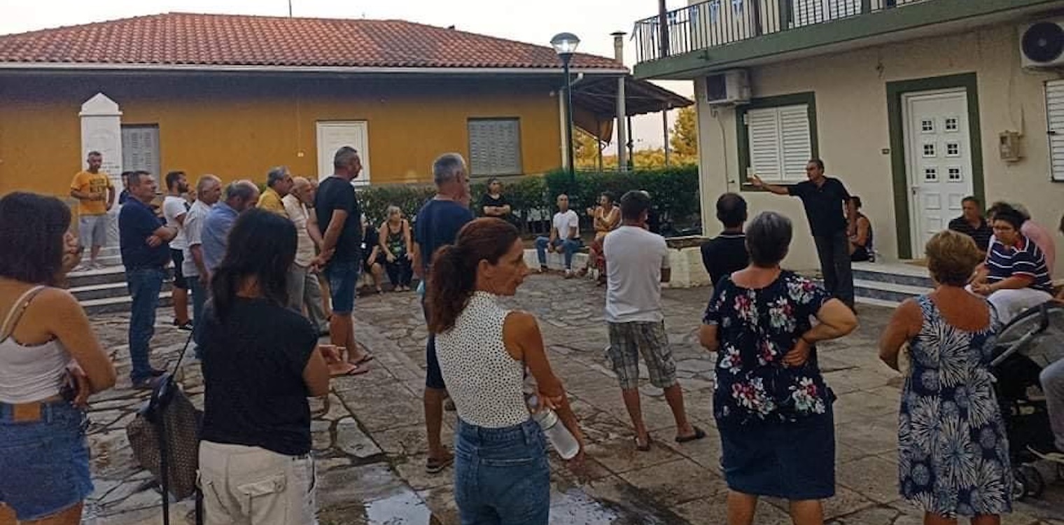 Λαστέικα: Σε 24ωρη φύλαξη το χωριό για το κίνδυνο πυρκαγιάς