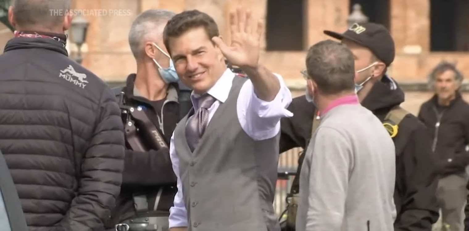 Θύμα κλοπής ο Tom Cruise - Του έκλεψαν βαλίτσα με αντικείμενα αξίας 100.000 λιρών