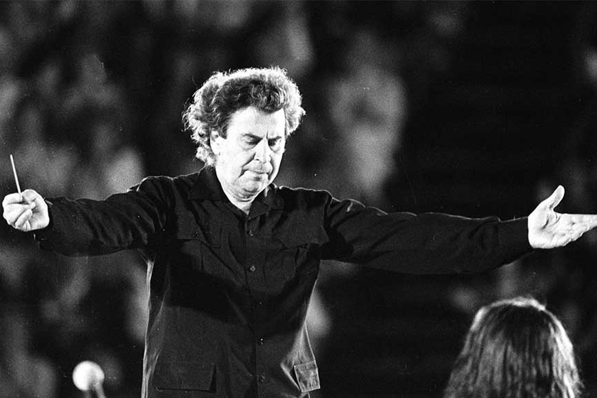 mikis theodorakis 19832 small