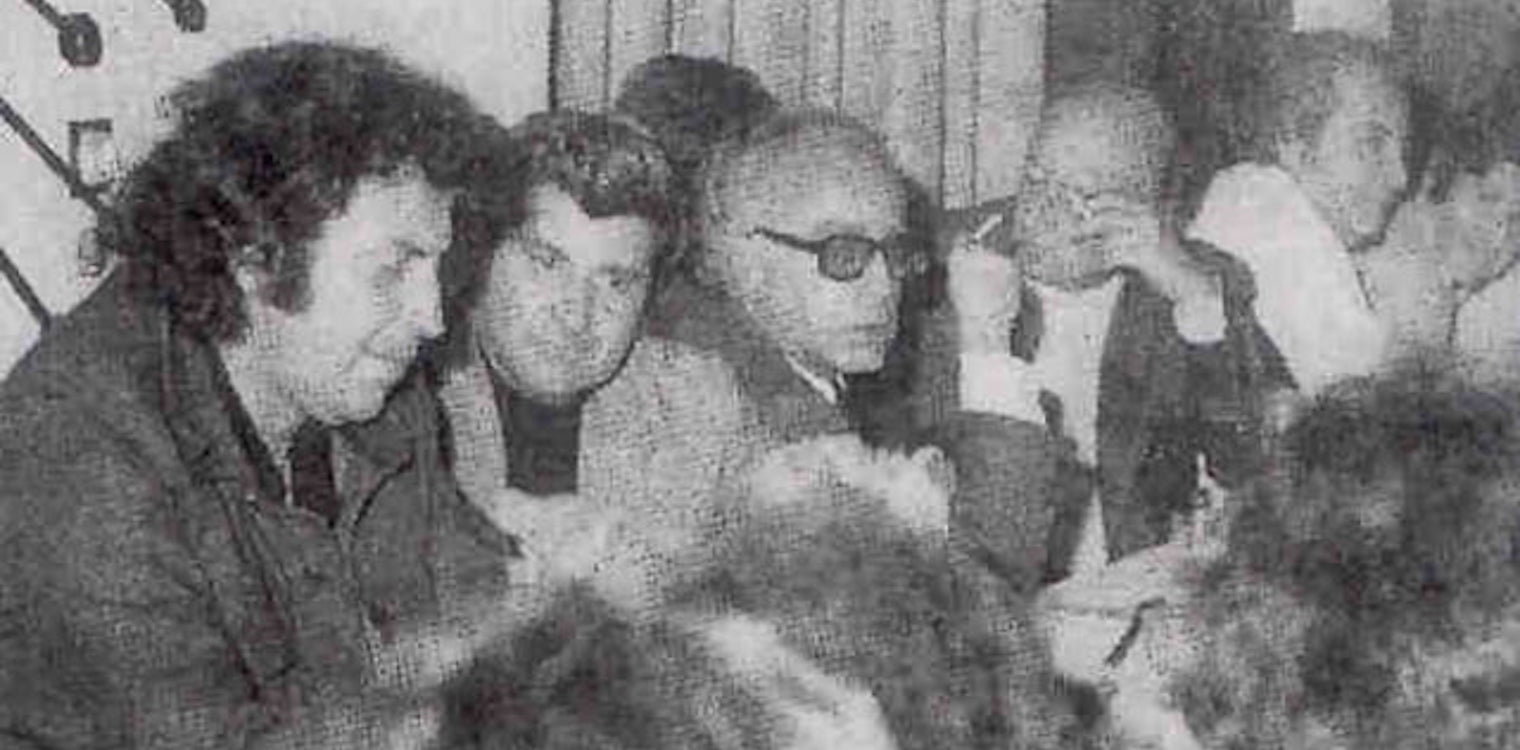 Ο Χάρης Μικελόπουλος γράφει: Μια τότε «Όμορφη πόλη» σε αποχαιρετά Μίκη