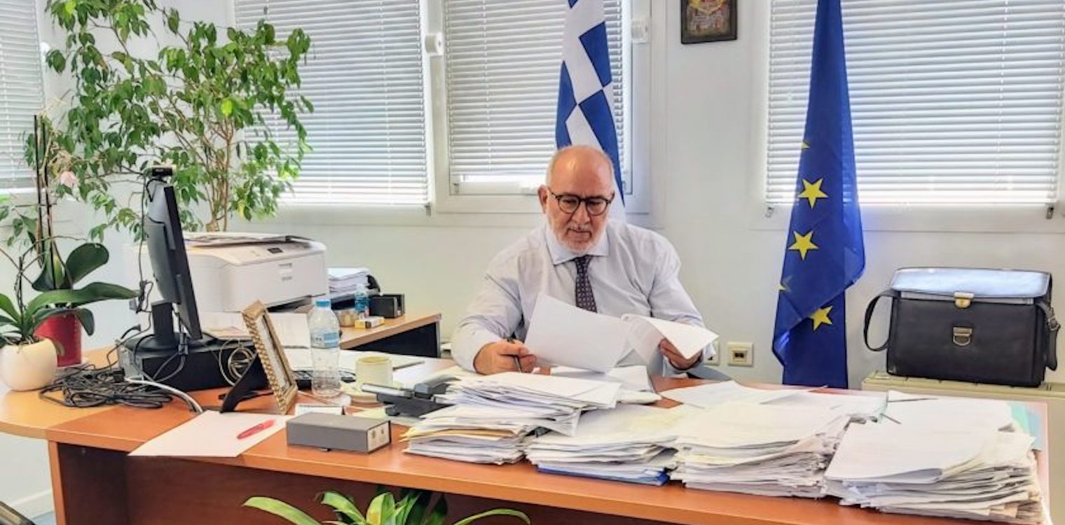 Δυτ. Ελλάδα: Ολοκληρώθηκαν οι διαγωνιστικές διαδικασίες για τη μεταφορά των μαθητών στην Περιφέρεια