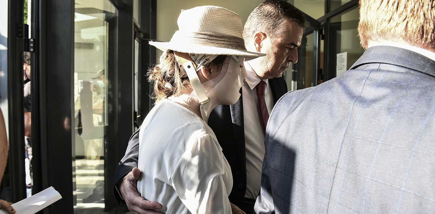 Επίθεση με βιτριόλι: «Κατόρθωσε να γλιτώσει» - Τι λέει ο ιατροδικαστής που εξέτασε την Ιωάννα Παλιοσπύρου