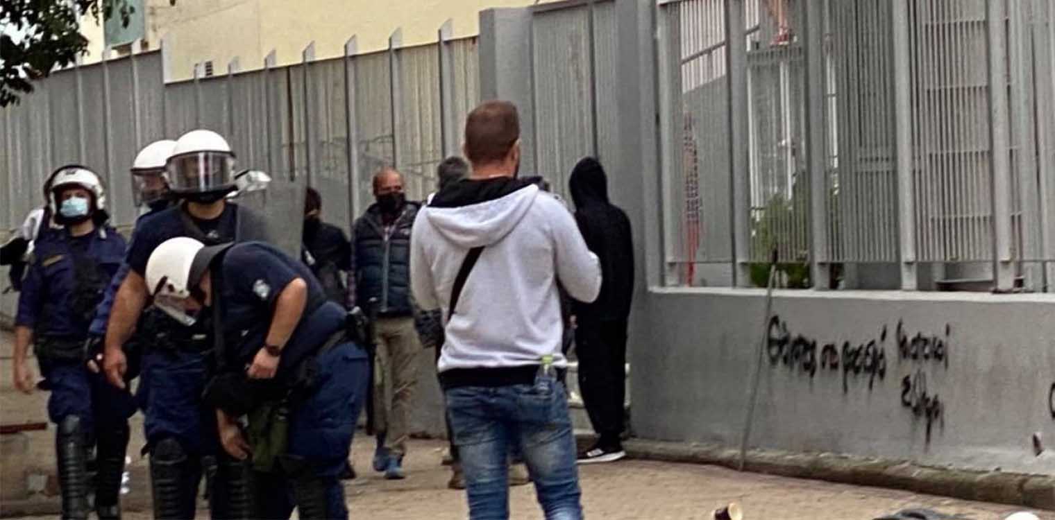 Θεσσαλονίκη: Νέα επεισόδια έξω από το σχολείο στη Σταυρούπολη