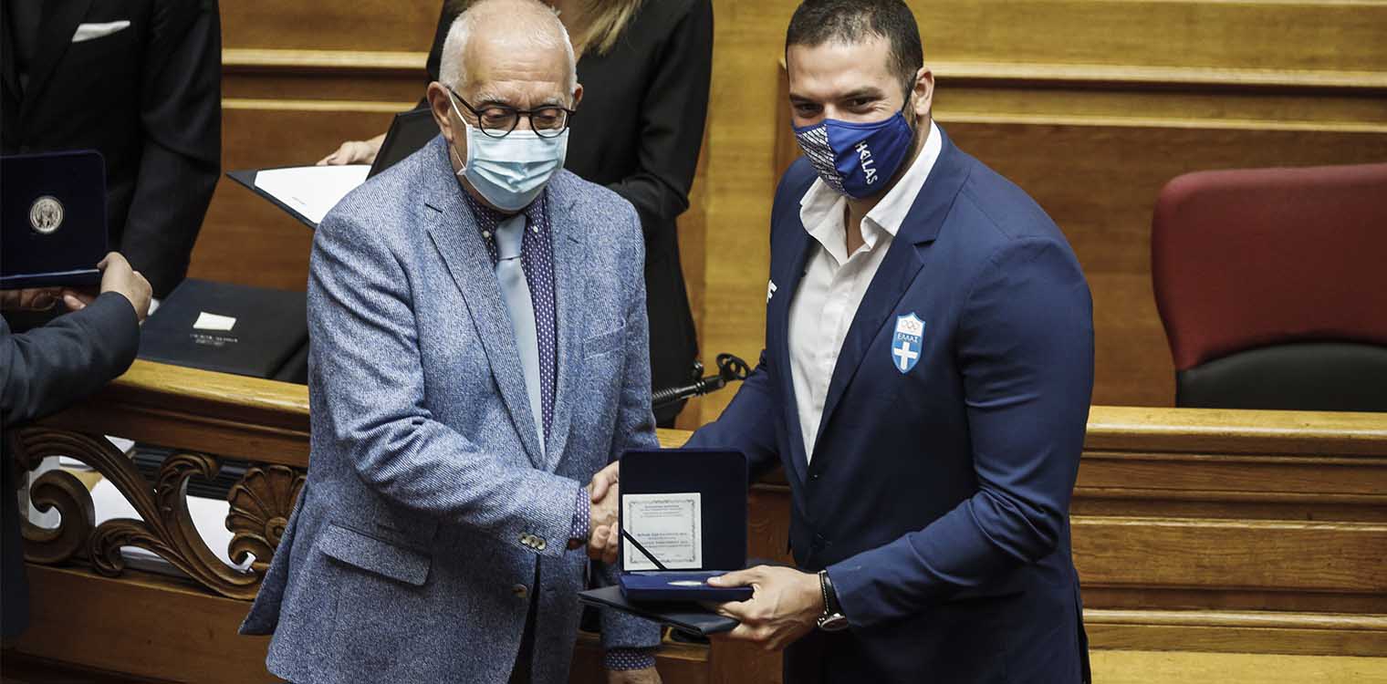 Βουλή: Στήριξη από την Πολιτεία ζήτησαν οι Ολυμπιονίκες – Η έκκληση Πετρούνια