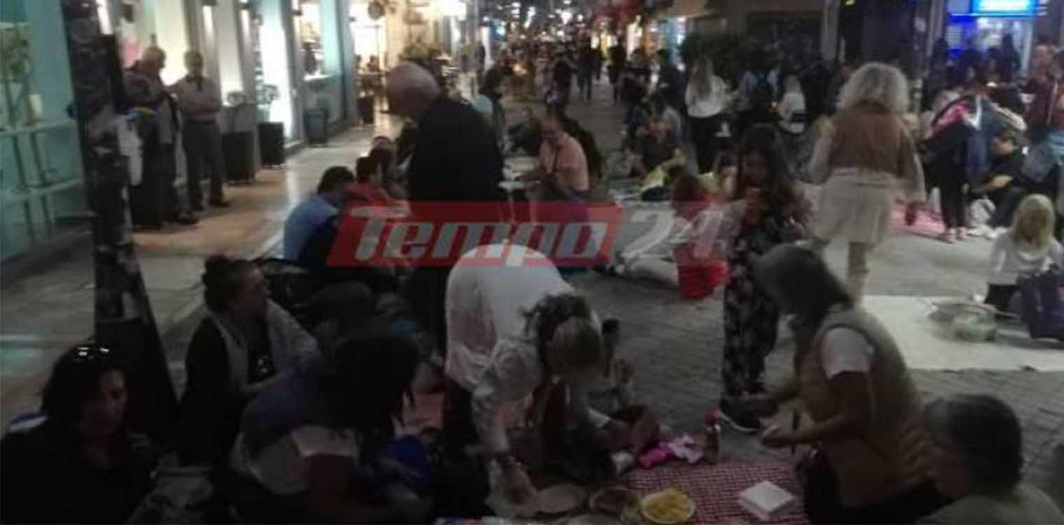 Πάτρα: Το είπαν και το έκαναν... Πικ - νικ αντιεμβολιαστών στη Ρήγα Φεραίου (photos-video)